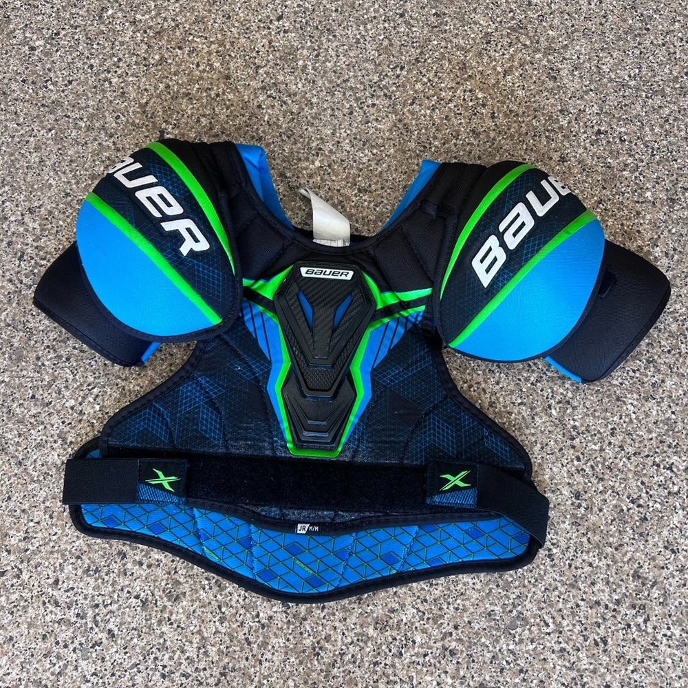 Bauer Youth Chest Guard Hockey Size Medium